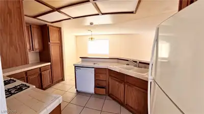 9640 Swan Bay Drive Kitchen