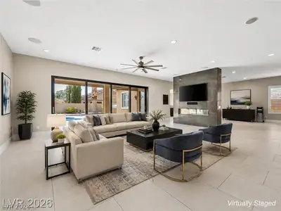 2404 Quartz Peak Street Living Room