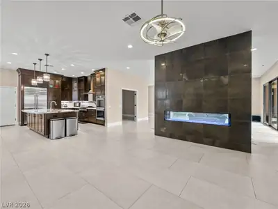 2404 Quartz Peak Street Kitchen