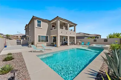 402 Black Turnstone Court Pool