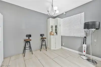 4326 East Saint Louis Avenue Dining Area