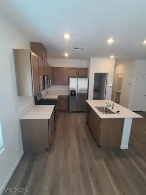 1092 Saffron Toucan Lane 