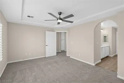 9060 Cedar Door Avenue Bedroom