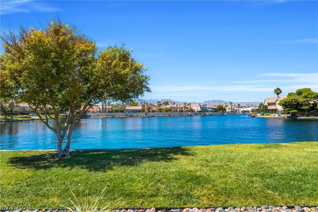 2880 Reef Bay Lane