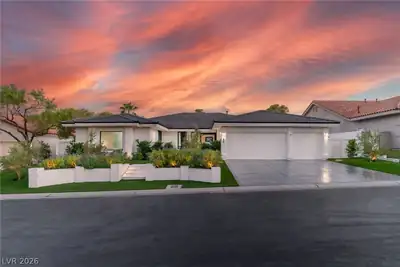 8633 Robinson Ridge Drive Las Vegas, NV 89117