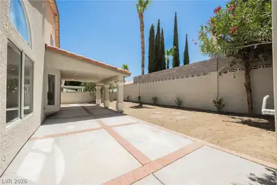 3415 Evening Sun Drive Patio
