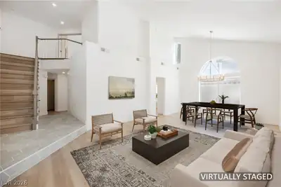 3415 Evening Sun Drive Living Room