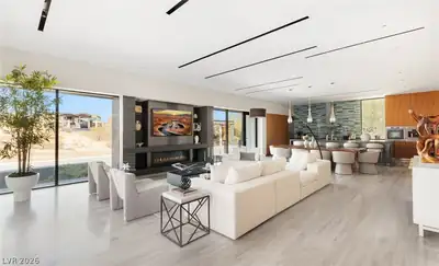 20 Soaring Bird Court, Las Vegas, NV 89135 Living Room