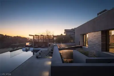 20 Soaring Bird Court, Las Vegas, NV 89135 Patio