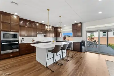 8724 Fortplaid Street Kitchen