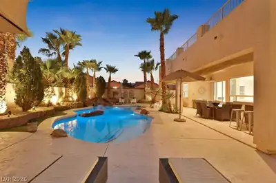 9593 Verneda Court Pool