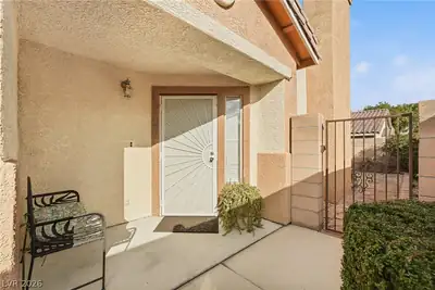 1472 Creslow Court 101 Las Vegas, NV 89102