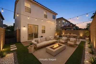 4227 Tarim Street Patio