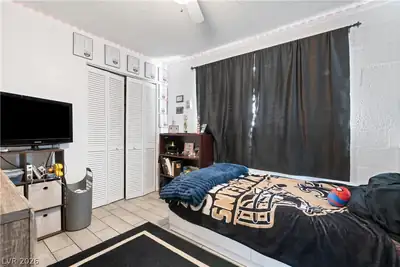 4664 El Canasta Way Bedroom