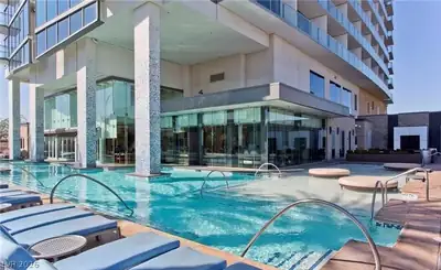 4381 Flamingo Road 15310 