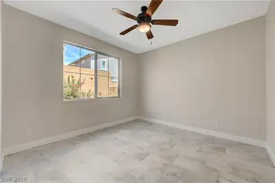 10956 Oregano Avenue Bedroom