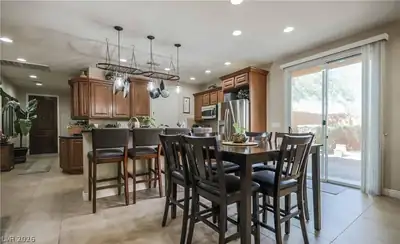 1091 Casa Palermo Circle Kitchen