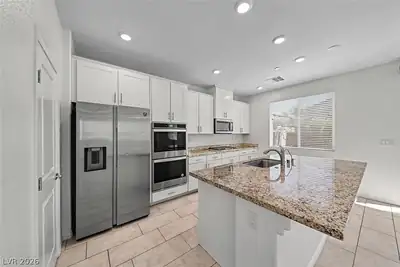 324 Tembre Court Kitchen