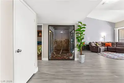 2511 Palmera Drive 