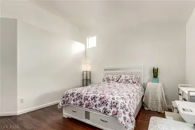 5931 Whalers Drift Street Bedroom