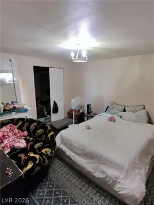 1217 South 10th Street Bedroom