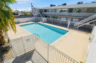 212 Orland Street 29 Pool