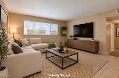 212 Orland Street 29 Living Room