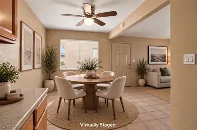 212 Orland Street 29 Dining Area