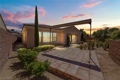 2 Lago Turchino Court Patio