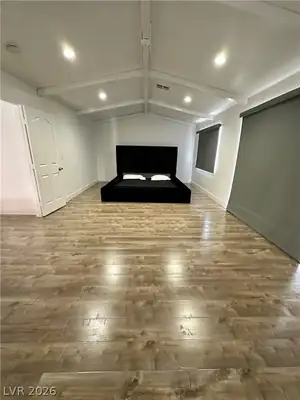 2713 Monrovia Drive Bedroom