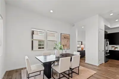 659 Grey Saker Street Dining Area