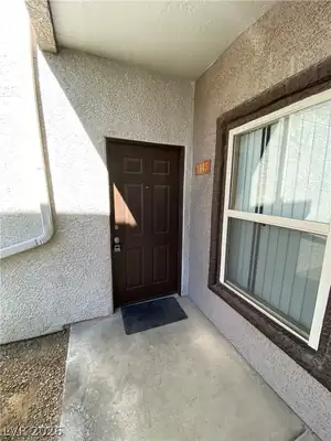 7255 West Sunset Road 1145 Entry
