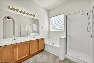 89 Saint Johns Wood Avenue Primary Bathroom