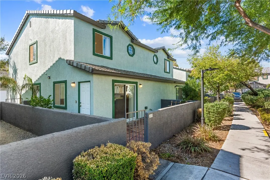 5602 Calais Court, Las Vegas, NV 89118