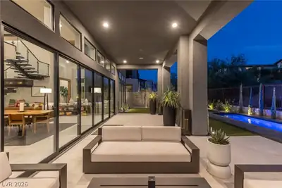 5216 Fading Sunset Drive Patio