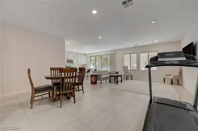 103 Medianoche Street Dining Area
