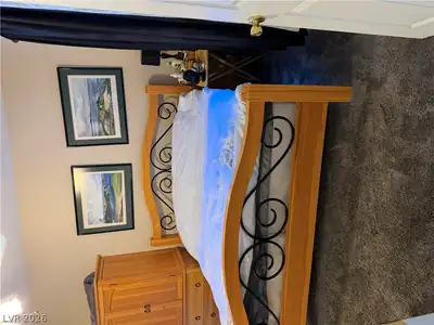 8000 Badura Avenue 1074 Primary Bedroom
