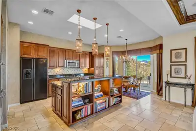 10266 Romantico Drive Kitchen