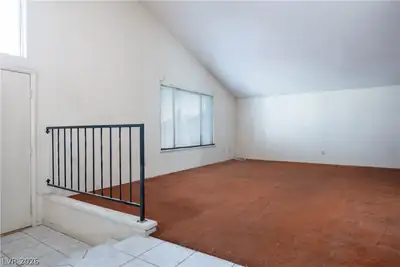6333 Obannon Drive Living Room
