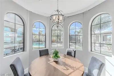 240 San Salvador Avenue Dining Area