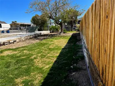 6196 Castlemont Avenue Yard