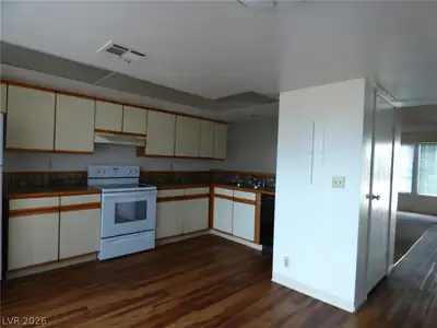 2080 Karen Avenue A11 