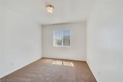 8117 Villa Finestra Drive Bedroom
