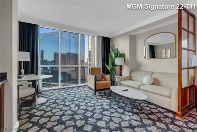 135 East Harmon Avenue 2211 Living Room