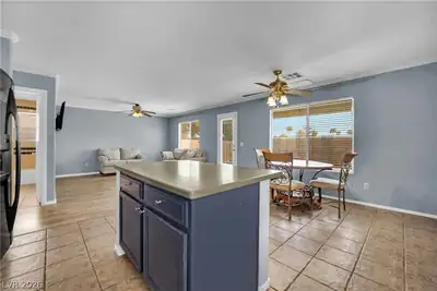 5041 Dancing Lights Avenue Dining Area
