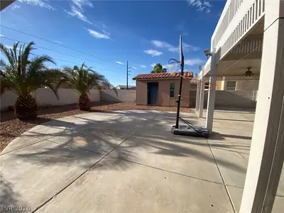 1081 Colgate Lane Yard