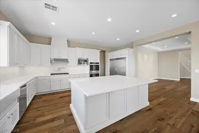 12021 Abbracci Avenue, Las Vegas, NV 89138 Kitchen