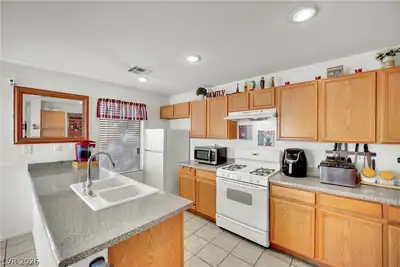 1700 Buck Island Street Kitchen