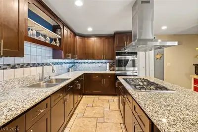 4322 Satinwood Drive Kitchen