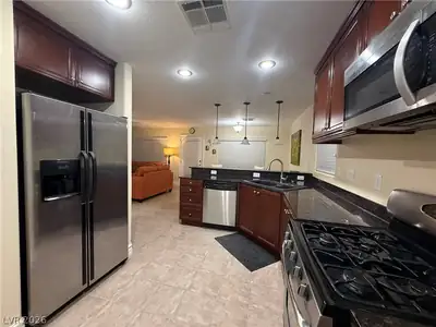 333 CART CROSSING Way Kitchen